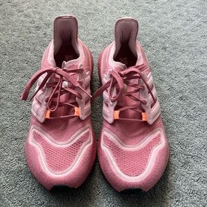 Adidas ultra boost in excellent condition